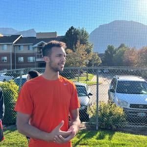 Meet your Posher, Roy devon